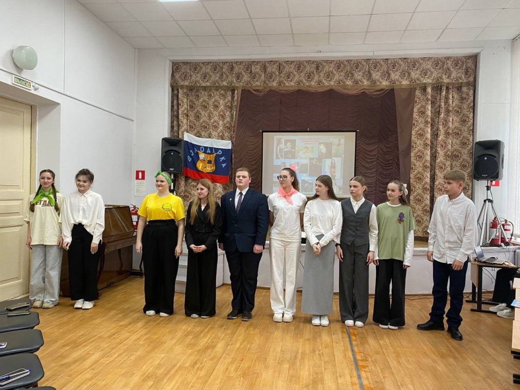 Лидер 21 века